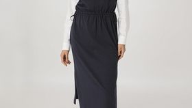 hessnatur Damen Jersey Kleid Midi Regular aus Bio-Baumwolle - blau - Größe 48