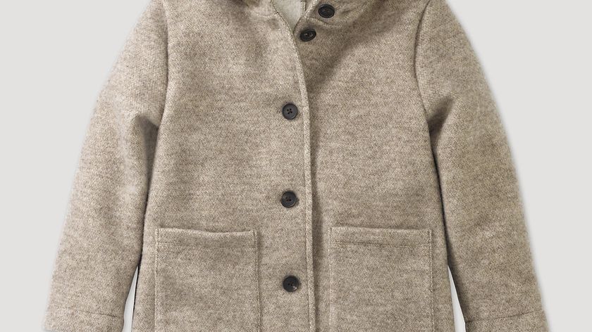 hessnatur Kinder Rhönmantel mit Kapuze aus Schurwolle - beige - Größe 146/152