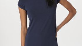 hessnatur Damen Nachthemd Regular PURE FLOW aus TENCEL™ Modal - blau - Größe 42