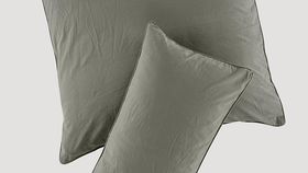 hessnatur Perkal Kissenbezug aus Bio-Baumwolle - grün - Größe 40x80 cm