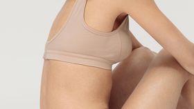 hessnatur Damen Taillenslip High Waist PURE BALANCE aus Bio-Baumwolle und Tencel™ Modal - rosa - Größe 48