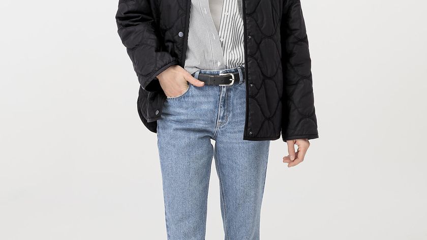 hessnatur Damen Steppjacke Nature Shell Relaxed aus Bio-Baumwolle mit Woll-Wattierung - schwarz - Größe M