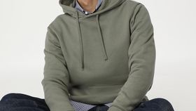 hessnatur Herren Sweat-Hoodie Relaxed aus Bio-Baumwolle - grün - Größe 56