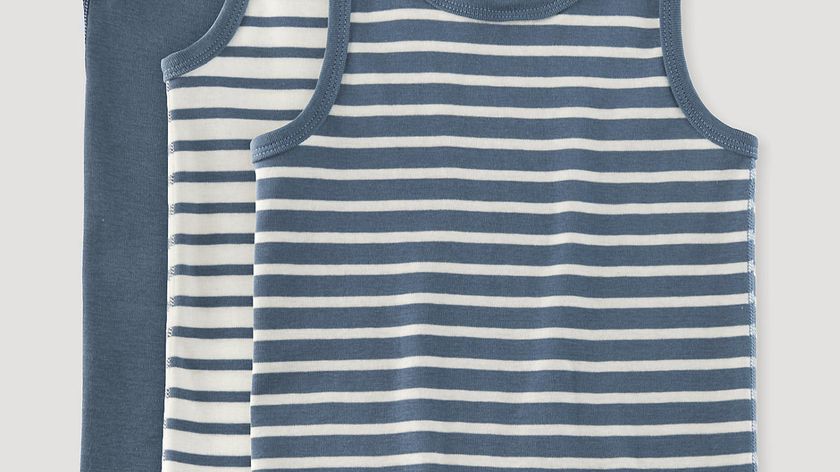 hessnatur Kinder  Unterhemd Jungen Slim 3er-Pack aus Bio-Baumwolle - blau - Größe 122/128