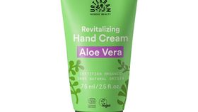 Urtekram Aloe Vera Handcreme ohne Mineralöl pflegt trockene Hände