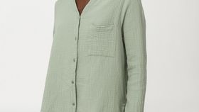 hessnatur Damen Musselin-Schlafshirt aus Bio-Baumwolle - grün - Größe 44