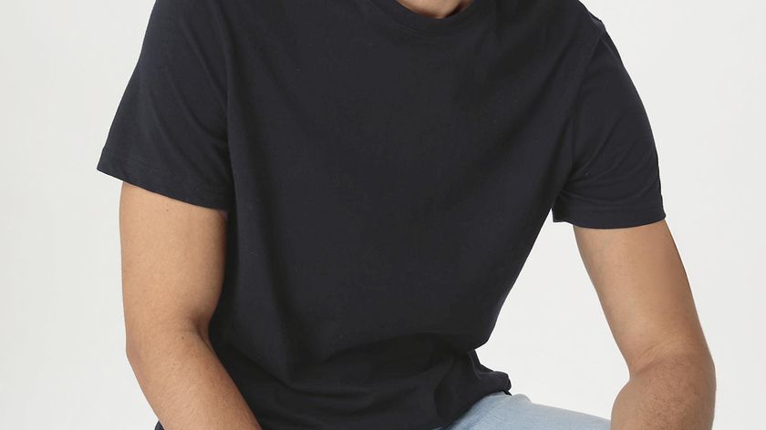 hessnatur Herren T-Shirt Regular aus Bio-Baumwolle - schwarz - Größe 52