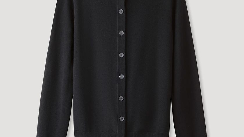 hessnatur Damen Strickjacke aus Bio-Merinowolle - schwarz - Größe 44