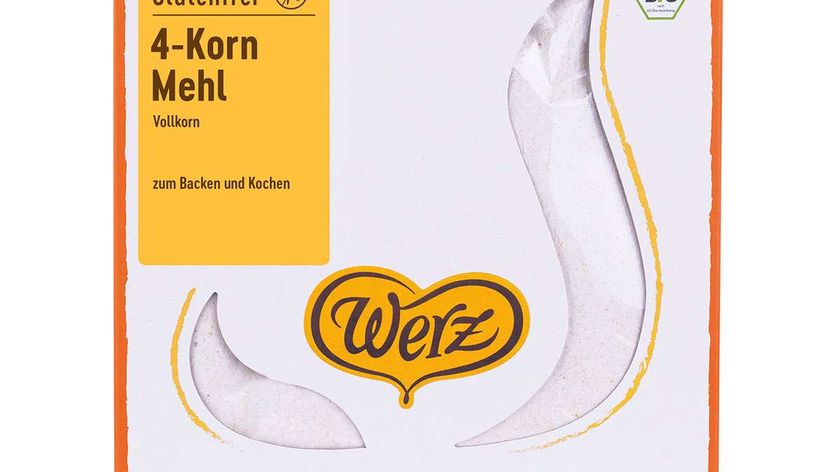 Vollkornmehl aus 4-Korn kaufen für schmackhaftes Backen ohne Hefe