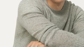 hessnatur Herren Pullover aus Schurwolle mit Yak und Baumwolle - grau - Größe 52