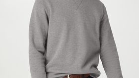 hessnatur Herren Sweater Relaxed aus Bio-Baumwolle - grau - Größe 50