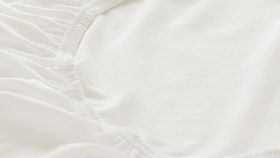 hessnatur Jersey-Spannbetttuch aus Bio-Baumwolle - weiß - Größe 180x200 cm