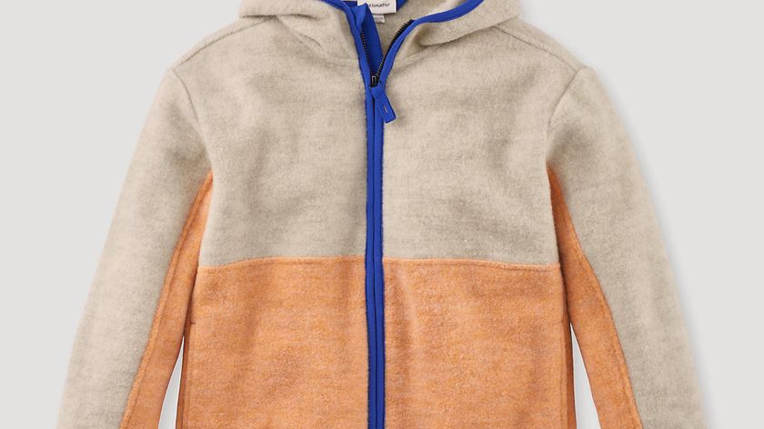 hessnatur Kinder Wollfleece Jacke Regular aus Bio-Merinowolle mit Bio-Baumwolle - beige - Größe 134/140