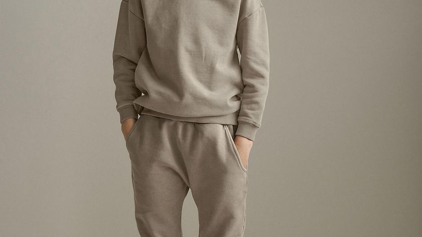 hessnatur Kinder Sweathose aus Bio-Baumwolle - beige - Größe 134/140