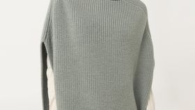 hessnatur Damen Strickcape aus Bio-Merinowolle mit Alpaka - grün - Größe L/XL