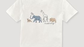 hessnatur Kinder Peace-Shirt hessnatur Sofie aus Bio-Baumwolle - weiß - Größe 98/104