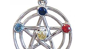 Anhänger "Pentagramm" 7 Chakrensteine Messing versilbert