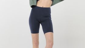hessnatur Loungewear Shorts Medium Cut ACTIVE LIGHT aus Bio-Baumwolle - blau - Größe S