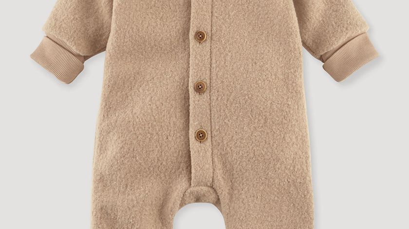 hessnatur Baby Walkoverall mit Jerseyfutter aus Bio-Merinowolle - beige - Größe 62/68