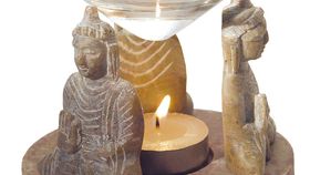 Aromalampe "3 Buddhas" Speckstein 10x9cm