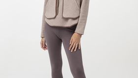 hessnatur Loungewear Fleece-Weste aus Bio-Baumwolle - beige - Größe 38