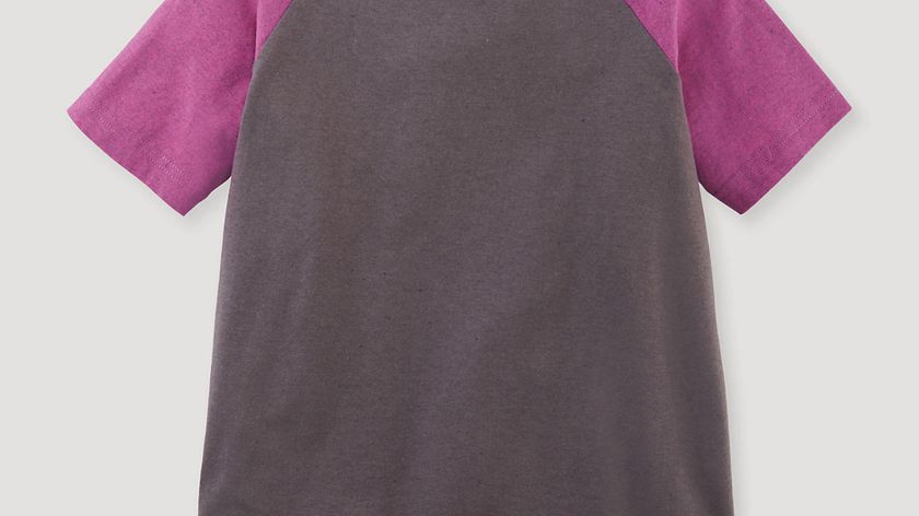 hessnatur Kinder Shirt BetterRecycling aus Bio-Baumwolle - lila - Größe 110/116