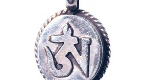 Anhänger "Tibetisches Om" Silber 925 3,6g